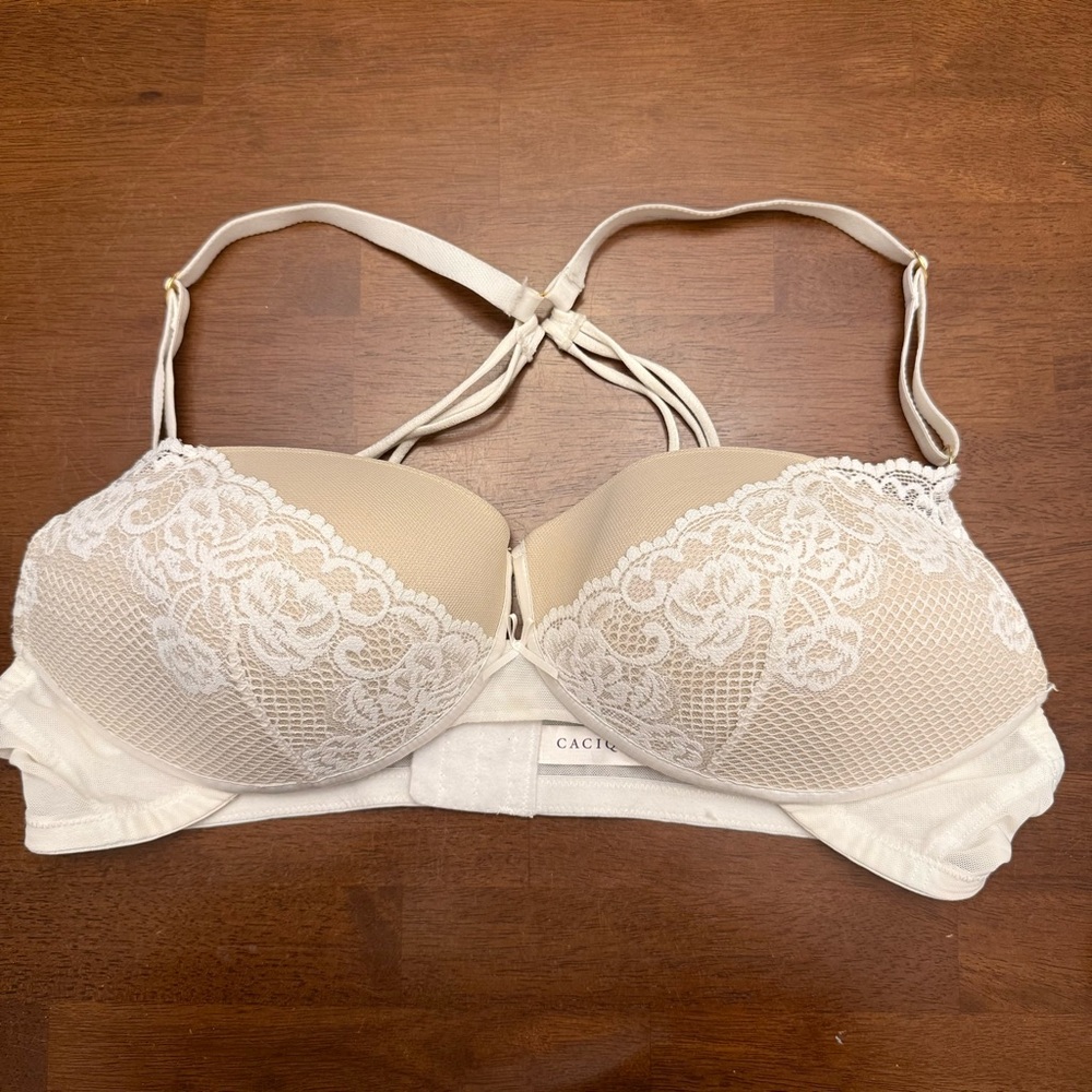 Cacique Women's Lace Bra - White and Cream